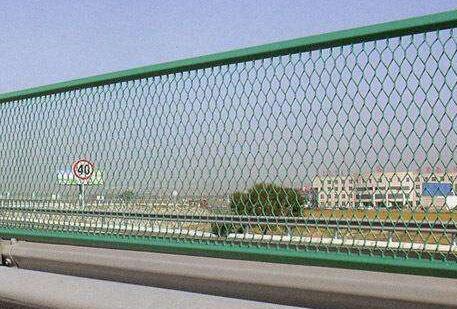 高速公路護欄網.jpg